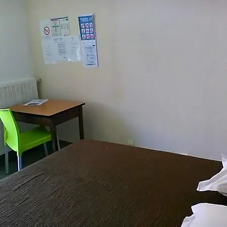 Le Parisien Szálloda