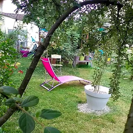 Szálloda Le Parisien Saintes
