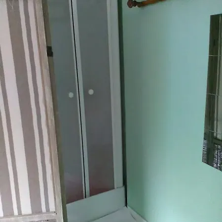 Le Parisien Szálloda *